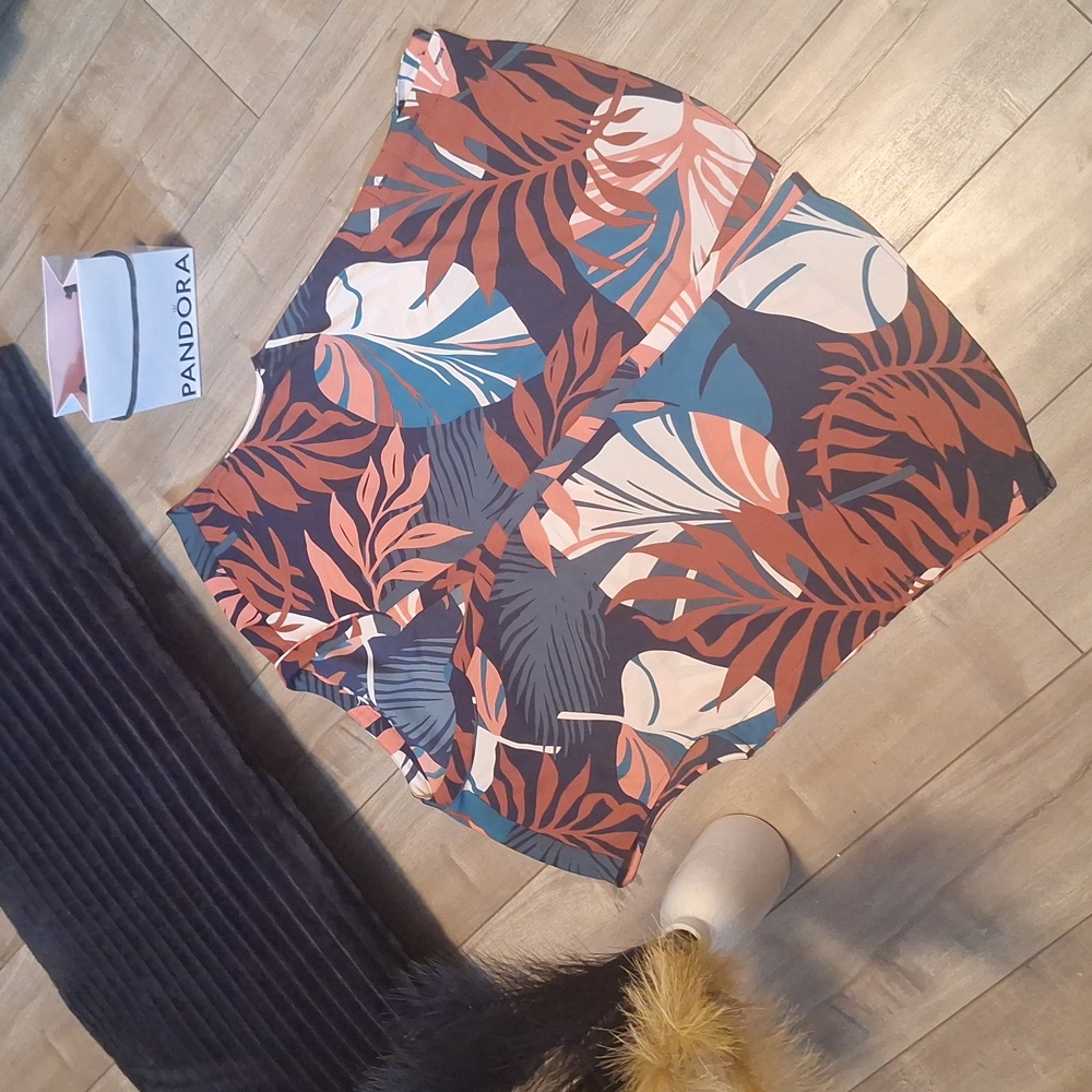 Tropical Chic